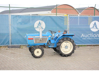 Traktor ISEKI