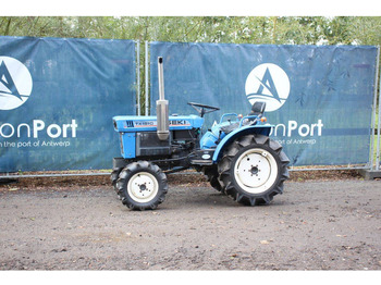 Traktor ISEKI