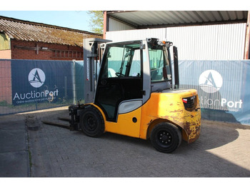 Dizel viljuškar Jungheinrich DFG 545s: slika 3