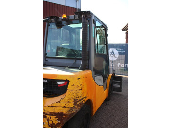 Dizel viljuškar Jungheinrich DFG 545s: slika 5