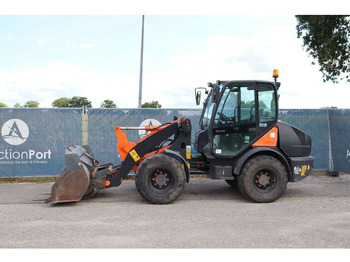 Utovarivač točkaš KOMATSU WA70