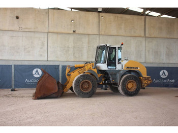 Utovarivač točkaš LIEBHERR L 538