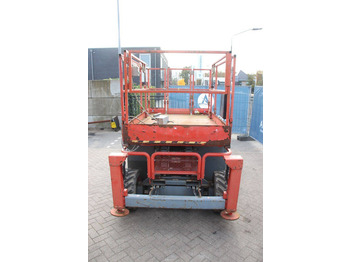Lift u obliku makaza Skyjack SJ6826 RT 4x4: slika 4