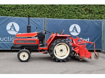 Traktor YANMAR