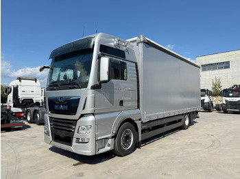 Kamion sa ceradom MAN TGX