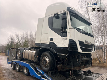 Tegljač IVECO Stralis