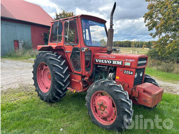 Traktor VOLVO