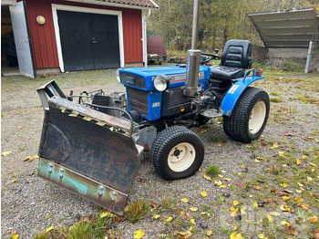 Traktor ISEKI