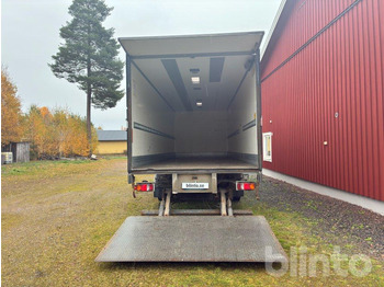 Kamion MERCEDES-BENZ 1223 L4X2: slika 5