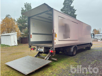 Kamion MERCEDES-BENZ 1223 L4X2: slika 4