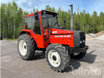Traktor VALTRA