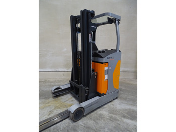 Regalni viljuškar STILL