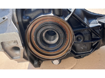 Diferencijalna brzina MERCEDES-BENZ C-Class Rear Differential W205 A2053500124: slika 2