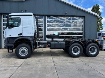 Tegljač MERCEDES-BENZ Arocs