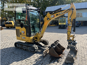 Mini bager CATERPILLAR 301.8
