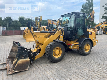 Utovarivač točkaš CATERPILLAR