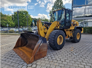 Utovarivač točkaš CATERPILLAR 938M
