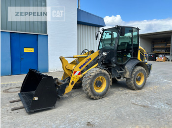 Utovarivač točkaš KOMATSU WA80