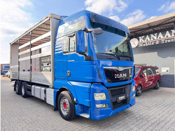 Kamion sa ceradom MAN TGX 26.500