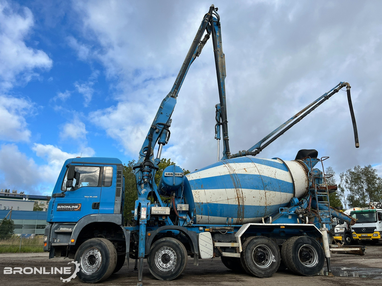 2005 MAN TGA 35.410 8X4 PUMI - Mikser za beton: slika 4 2005 MAN TGA 35.410 8X4 PUMI - Mikser za beton: slika 4