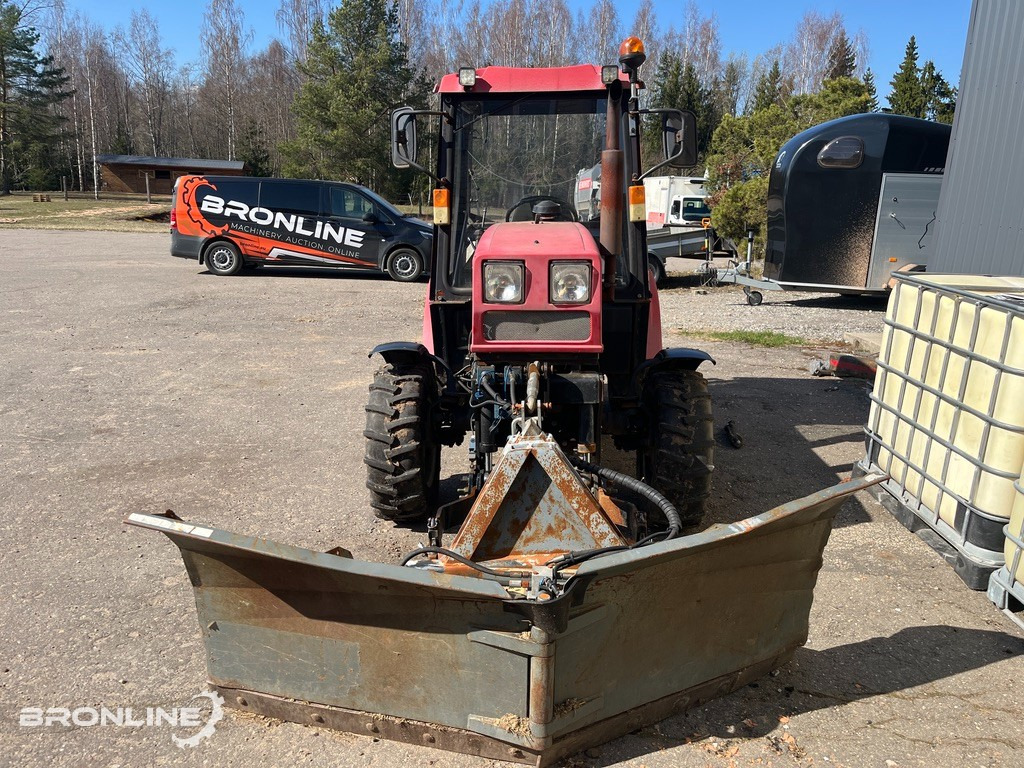 2016 Belarus 320.4 Tractor + Snow plow - Traktor: slika 1 2016 Belarus 320.4 Tractor + Snow plow - Traktor: slika 1