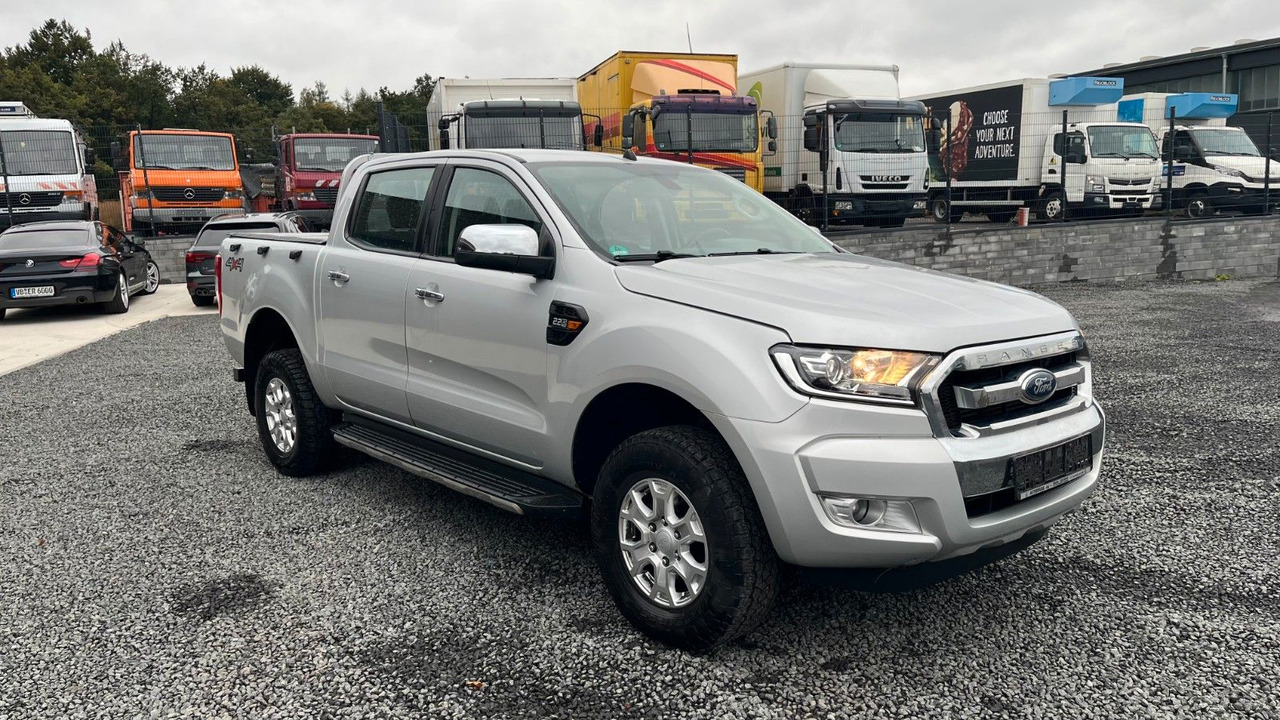 Ford Ranger XLT Doppelkabine 4x4 - SUV: slika 3 Ford Ranger XLT Doppelkabine 4x4 - SUV: slika 3