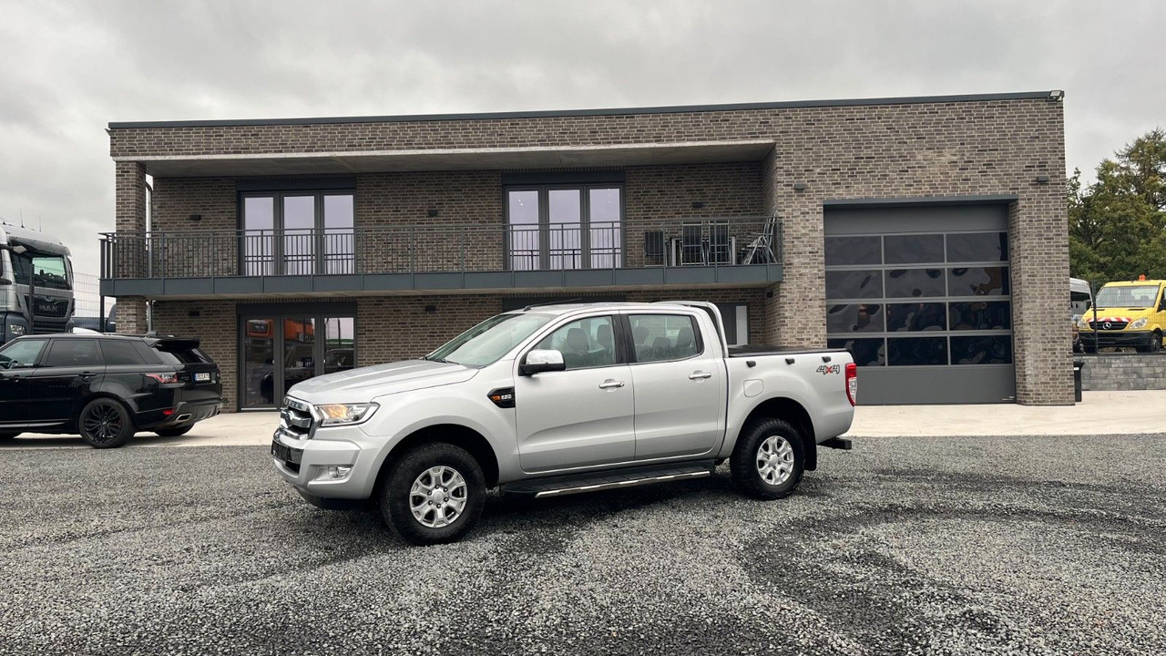 Ford Ranger XLT Doppelkabine 4x4 - SUV: slika 1 Ford Ranger XLT Doppelkabine 4x4 - SUV: slika 1