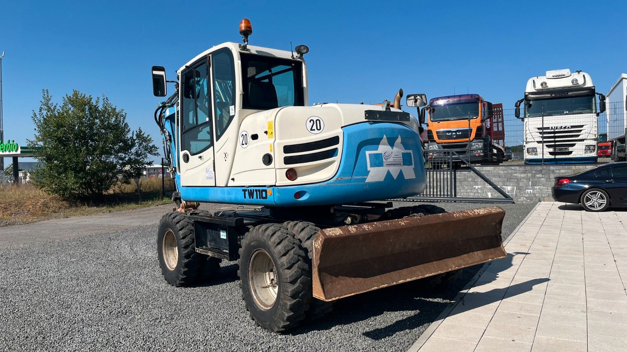 Terex TW110 Mobilbagger Verstellausleger 11000Kg - Bager točkaš: slika 4 Terex TW110 Mobilbagger Verstellausleger 11000Kg - Bager točkaš: slika 4