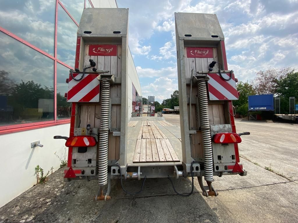 Fliegl 3 Achs Tiefladeranhänger - Niska prikolica za prevoz: slika 5 Fliegl 3 Achs Tiefladeranhänger - Niska prikolica za prevoz: slika 5