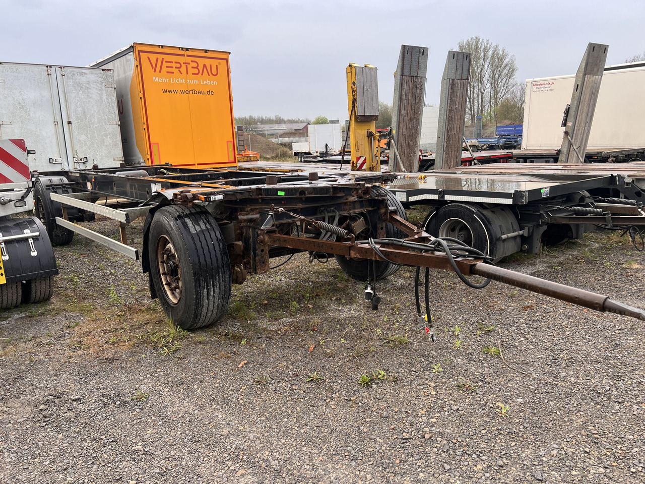 KRONE DB07CLNF 2 Achs Wechselanhänger BDF - Prikolica za prevoz kontejnera/ Prikolica sa promenjivim sandukom: slika 2 KRONE DB07CLNF 2 Achs Wechselanhänger BDF - Prikolica za prevoz kontejnera/ Prikolica sa promenjivim sandukom: slika 2