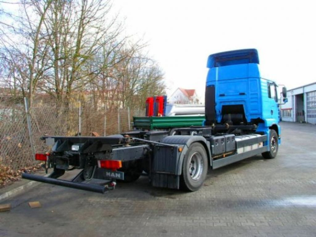 MAN 18.410 TGA2 Achs BDF- LKW - Kamion za prevoz kontejnera/ Kamion sa promenjivim sandukom: slika 3 MAN 18.410 TGA2 Achs BDF- LKW - Kamion za prevoz kontejnera/ Kamion sa promenjivim sandukom: slika 3