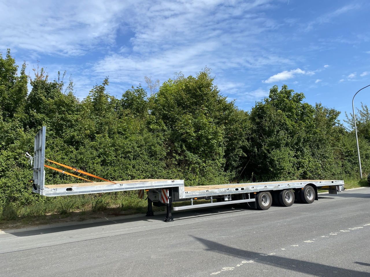 Möslein ST 3-Plato 9,4 3 Achs Satteltieflader Plato 45 t GGfür Fertigteile, Baumaschinen oder Container - Plato poluprikolica: slika 1 Möslein ST 3-Plato 9,4 3 Achs Satteltieflader Plato 45 t GGfür Fertigteile, Baumaschinen oder Container - Plato poluprikolica: slika 1