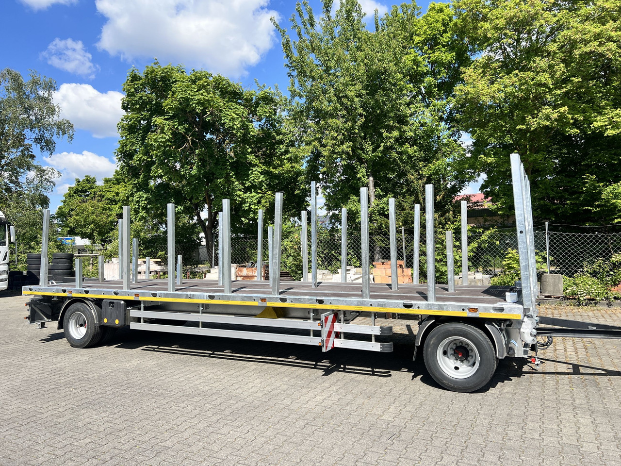 Möslein T 2 Plato 7,60 m  2 Achs Jumbo- Plato- Anhänger Mega - Plato prikolica: slika 1 Möslein T 2 Plato 7,60 m  2 Achs Jumbo- Plato- Anhänger Mega - Plato prikolica: slika 1
