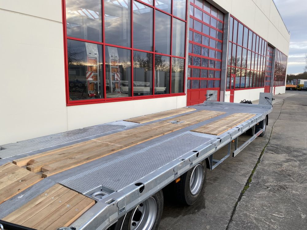 Möslein T 3-9,20 F Blatt 3 Achs Tieflader mit gerader Ladefläche 9 m, Neufahrzeug - Niska prikolica za prevoz: slika 5 Möslein T 3-9,20 F Blatt 3 Achs Tieflader mit gerader Ladefläche 9 m, Neufahrzeug - Niska prikolica za prevoz: slika 5