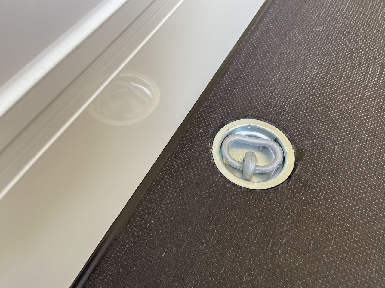 Möslein TK0105D-L Weiß Tandem Koffer, Ladebordwand 1,5 t + DurchladbarNeufahrzeug -- - Prikolica sa zatvorenim sandukom: slika 5 Möslein TK0105D-L Weiß Tandem Koffer, Ladebordwand 1,5 t + DurchladbarNeufahrzeug -- - Prikolica sa zatvorenim sandukom: slika 5