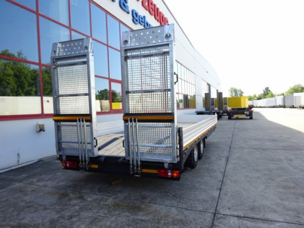 Möslein TTT 13 6,2 BR Weiß Neuer 13 t GG Tandemtieflader mit Breiten Rampen - Niska prikolica za prevoz: slika 4 Möslein TTT 13 6,2 BR Weiß Neuer 13 t GG Tandemtieflader mit Breiten Rampen - Niska prikolica za prevoz: slika 4