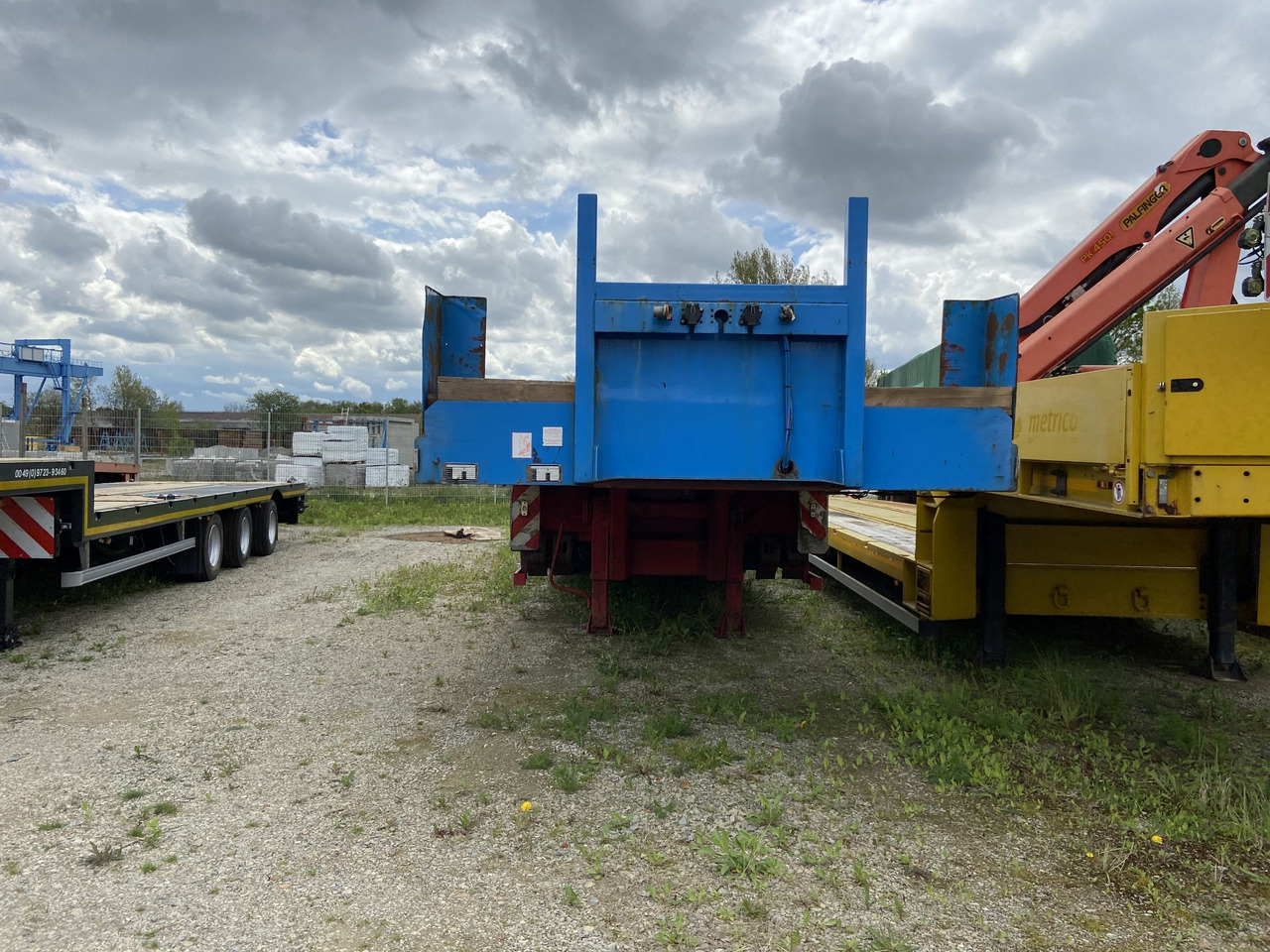 Stp 3 Achs Satteltieflader Platofür Fertigteile oder Baumaschinen - Niska poluprikolica za prevoz: slika 2 Stp 3 Achs Satteltieflader Platofür Fertigteile oder Baumaschinen - Niska poluprikolica za prevoz: slika 2