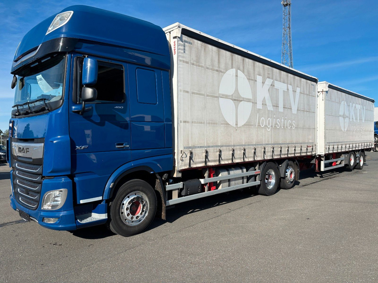 DAF SSC XF 480 Jumbozug + Anh Wecon Staplerhalterung - Kamion sa ceradom: slika 1 DAF SSC XF 480 Jumbozug + Anh Wecon Staplerhalterung - Kamion sa ceradom: slika 1