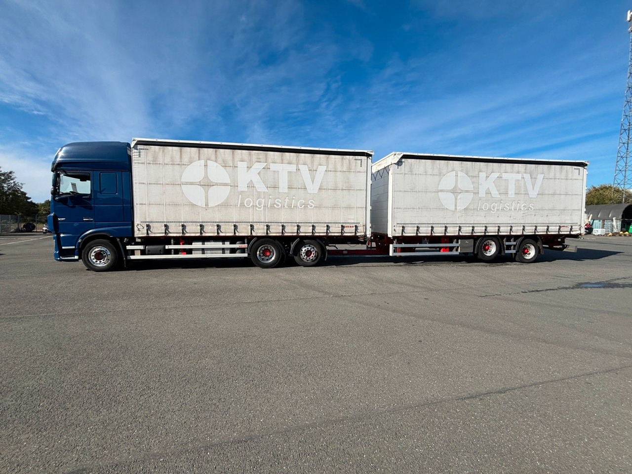 DAF SSC XF 480 Jumbozug + Anh Wecon Staplerhalterung - Kamion sa ceradom: slika 3 DAF SSC XF 480 Jumbozug + Anh Wecon Staplerhalterung - Kamion sa ceradom: slika 3