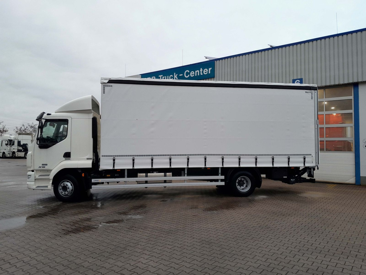 DAF FA XB 290 16t Junge Curtainsider - Kamion sa ceradom: slika 4 DAF FA XB 290 16t Junge Curtainsider - Kamion sa ceradom: slika 4