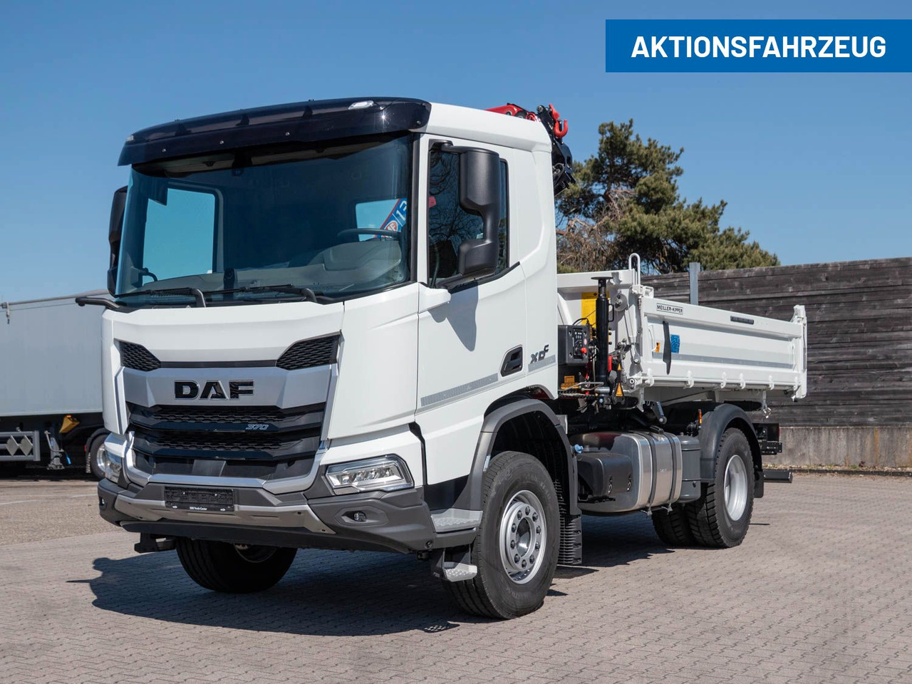 DAF FA XDC 370 Krankipper DAF XDC 370 FA Meiller Krankipper HMF - Kamion sa dizalicom, Istovarivač: slika 1 DAF FA XDC 370 Krankipper DAF XDC 370 FA Meiller Krankipper HMF - Kamion sa dizalicom, Istovarivač: slika 1