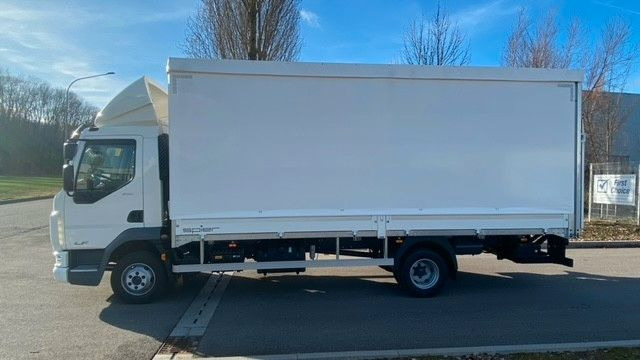DAF LF 210 8t Pritsche-Plane LBW Tageszulassung DAF FA LF 210 08t Spier Pritsche-Plane - Kamion sa ceradom: slika 3 DAF LF 210 8t Pritsche-Plane LBW Tageszulassung DAF FA LF 210 08t Spier Pritsche-Plane - Kamion sa ceradom: slika 3