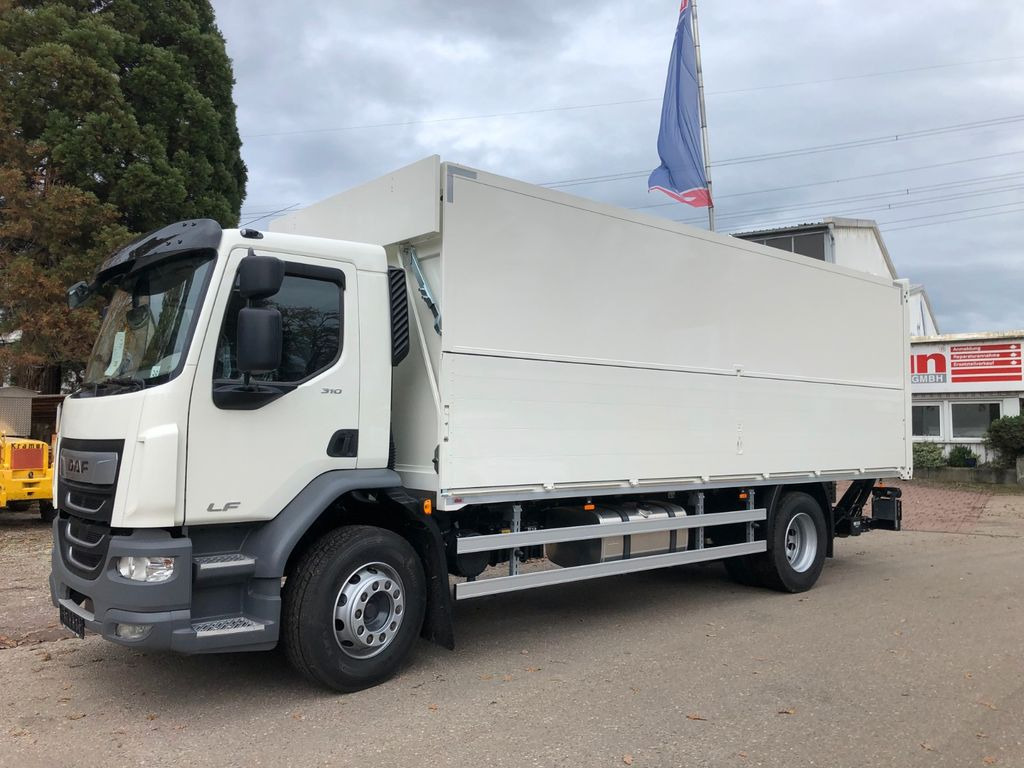 DAF LF 310 18t Zikun Getränkeaufbau DAF LF 310 18t Zikun Getränkeaufbau - Kamion za prevoz boca: slika 2 DAF LF 310 18t Zikun Getränkeaufbau DAF LF 310 18t Zikun Getränkeaufbau - Kamion za prevoz boca: slika 2