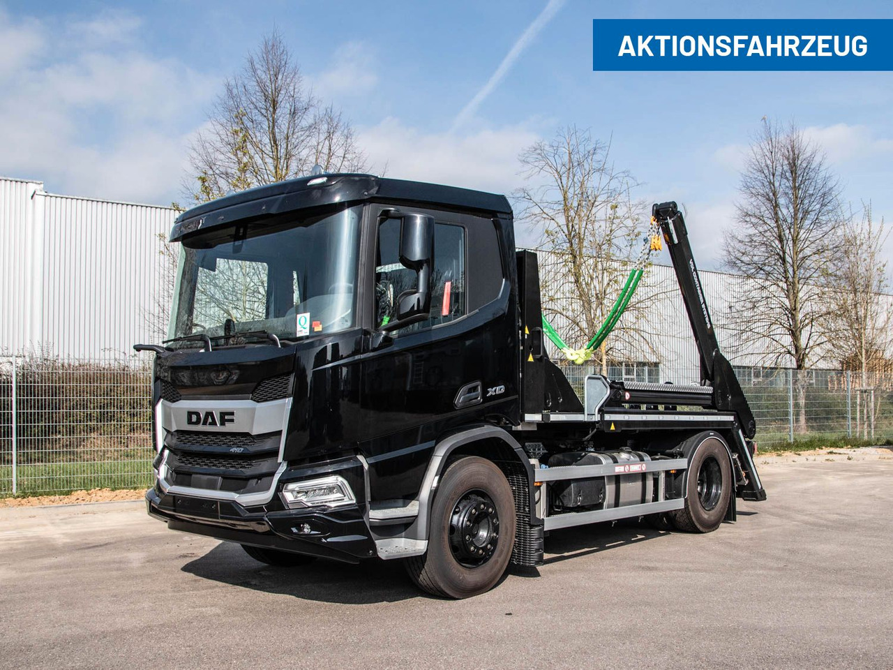 DAF XD 410 FA Absetzkipper DAF XD 410 FA Absetzkipper - Kamion za utovaranje kontejnera: slika 1 DAF XD 410 FA Absetzkipper DAF XD 410 FA Absetzkipper - Kamion za utovaranje kontejnera: slika 1