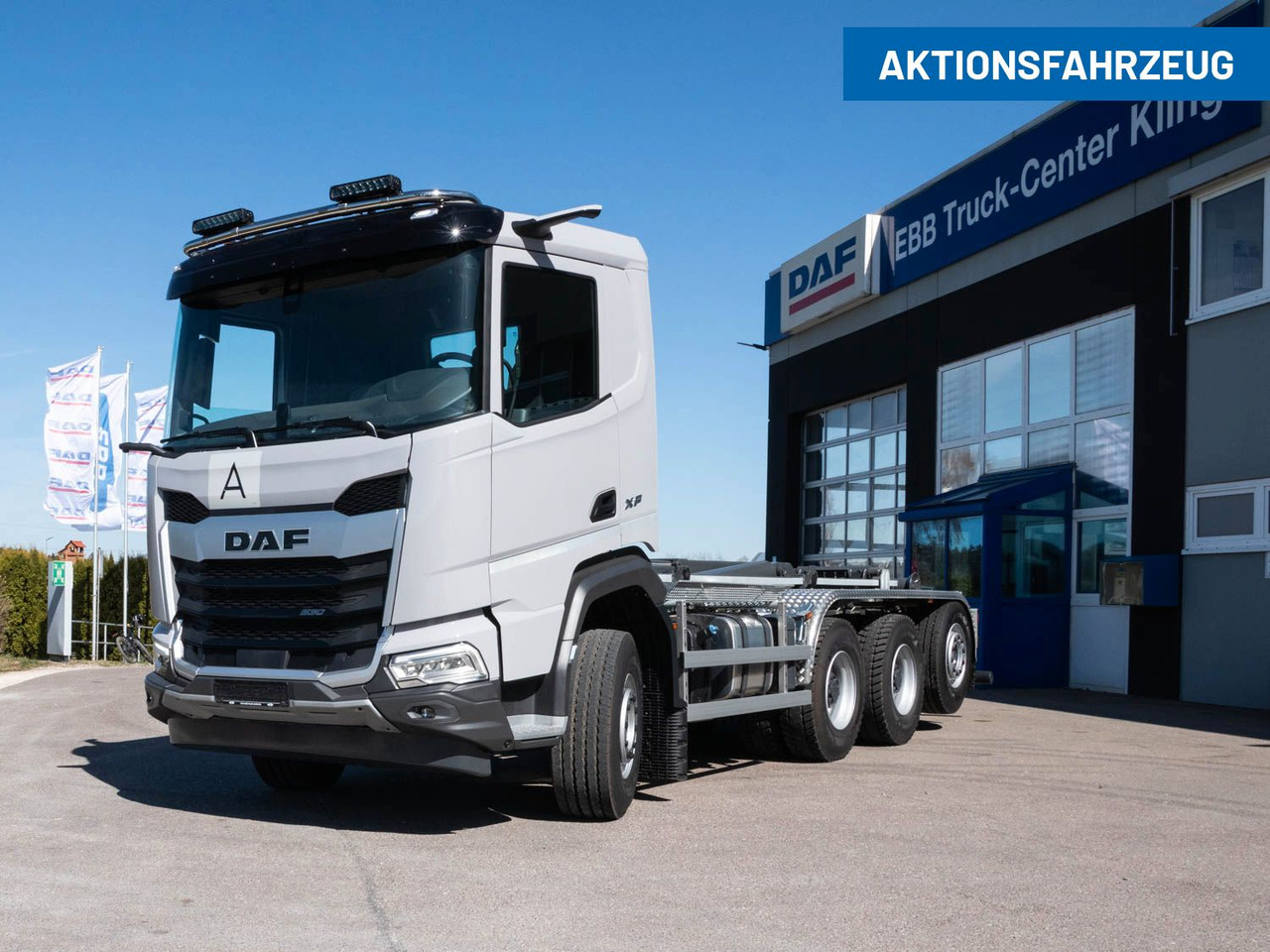 DAF XF 530 FAW mit VDL Abrollkipper DAF XF 530 FAW mit VDL Abrollkipper - Kamion sa hidrauličnom kukom: slika 1 DAF XF 530 FAW mit VDL Abrollkipper DAF XF 530 FAW mit VDL Abrollkipper - Kamion sa hidrauličnom kukom: slika 1