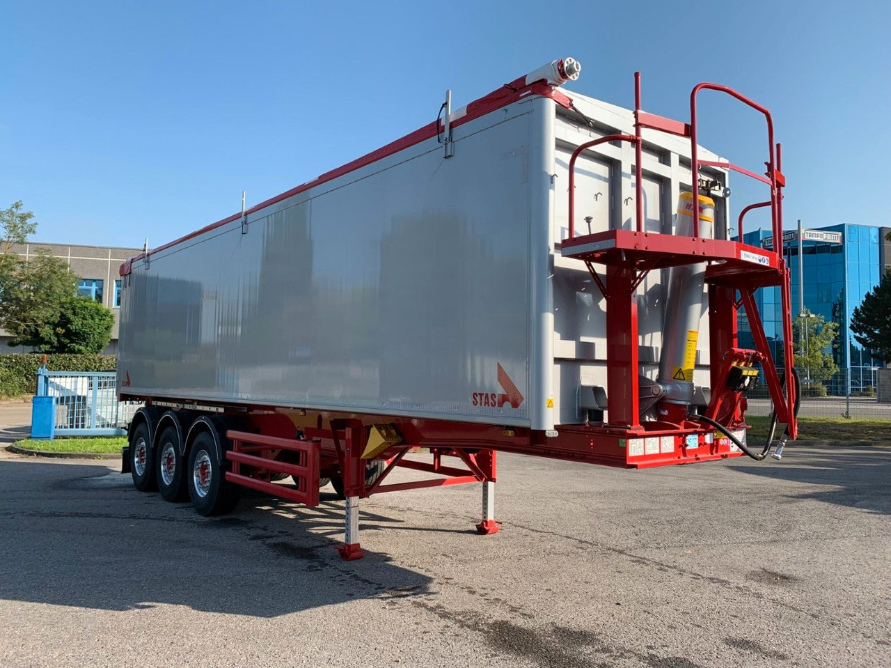 Stas Agrostar 51,8 cbm Stas Agrostar 51,8 cbm - Poluprikolica istovarivača: slika 2 Stas Agrostar 51,8 cbm Stas Agrostar 51,8 cbm - Poluprikolica istovarivača: slika 2