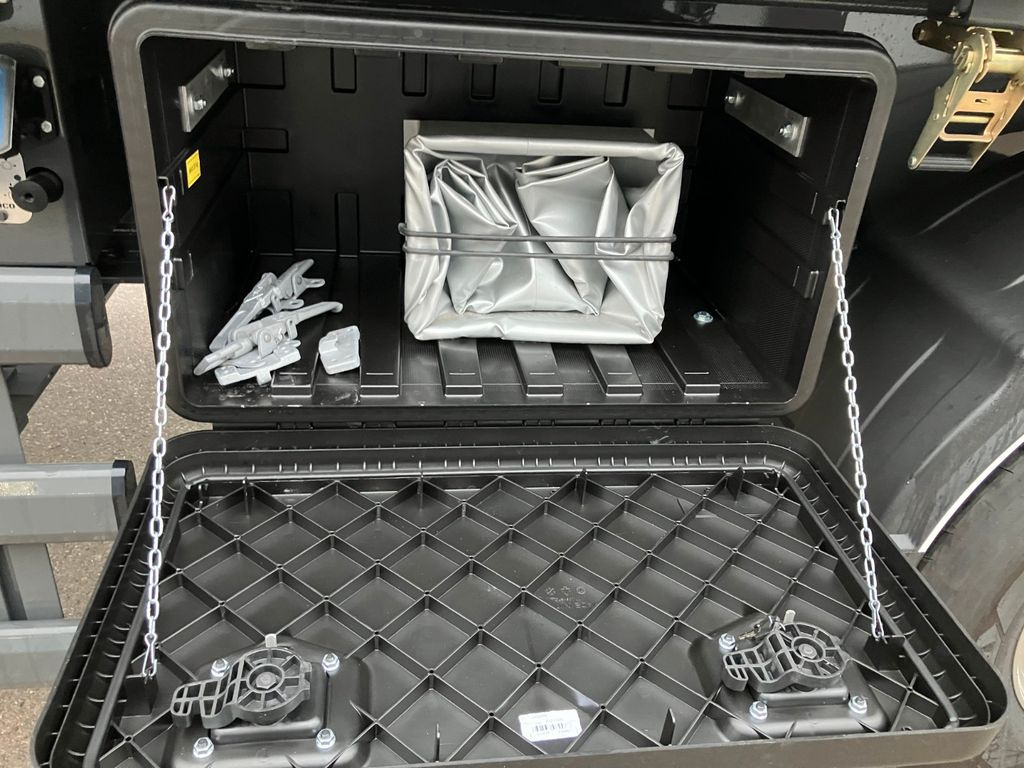 Novu Poluprikolica istovarivača Stas agroSTAR 51,8 Kippsattelauflieger: slika 16 Novu Poluprikolica istovarivača Stas agroSTAR 51,8 Kippsattelauflieger: slika 16