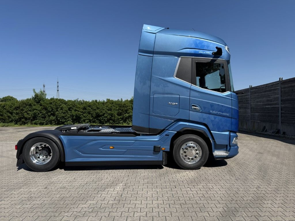 DAF FT XG+ 530 Limited Edition Mautklasse 3 - Tegljač: slika 4 DAF FT XG+ 530 Limited Edition Mautklasse 3 - Tegljač: slika 4