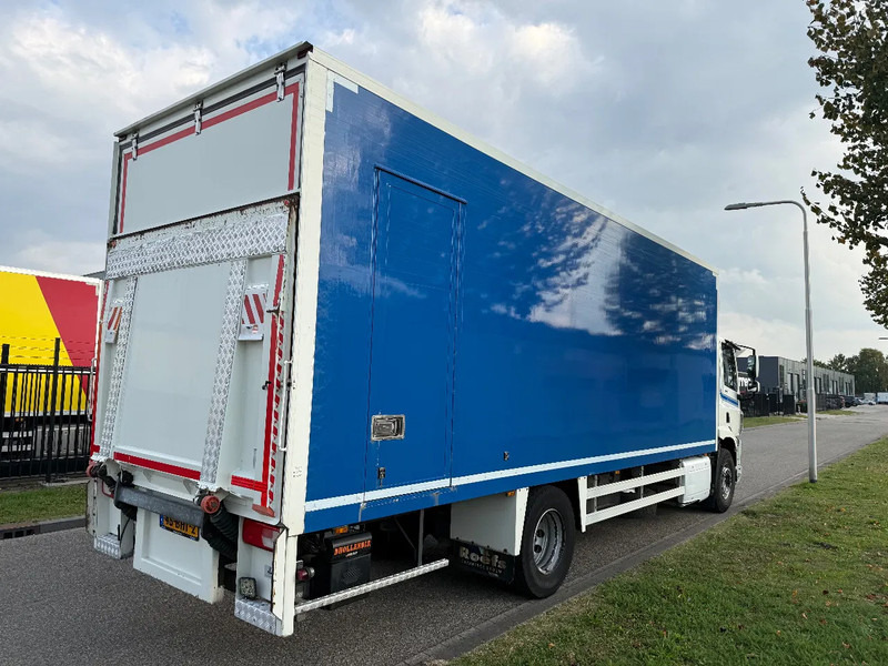 DAF CF 290 2016 - Kamion sa zatvorenim sandukom: slika 3 DAF CF 290 2016 - Kamion sa zatvorenim sandukom: slika 3