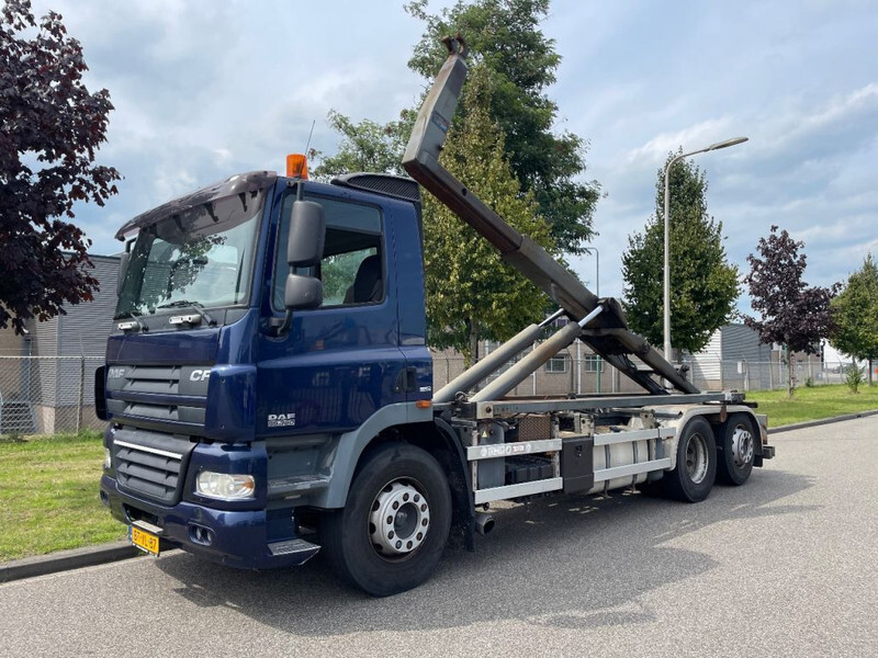 DAF CF 85 360 6x2 vdl 21 T haak - Kamion sa kablovskim sistemom: slika 1 DAF CF 85 360 6x2 vdl 21 T haak - Kamion sa kablovskim sistemom: slika 1